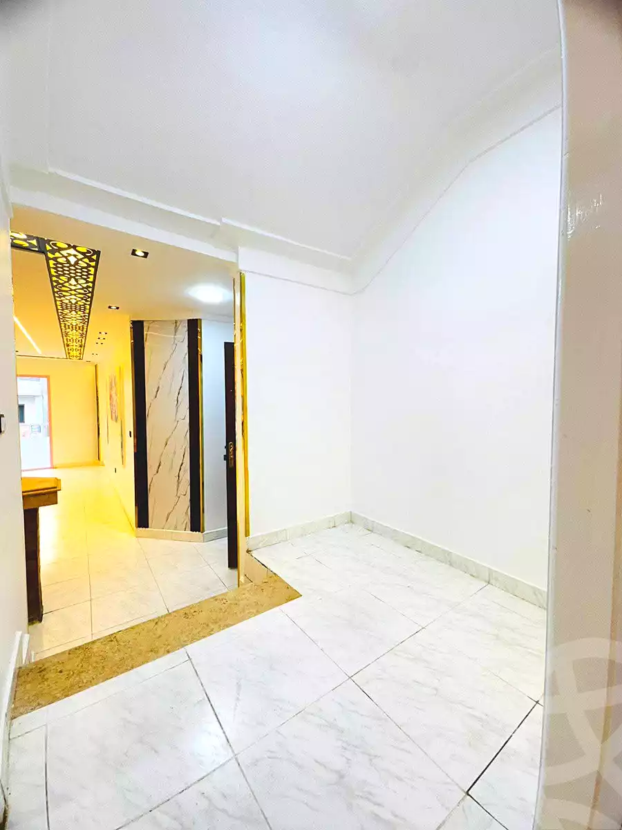 https://aqarmap.com.eg/ar/listing/6773167-for-sale-alexandria-l-jmy-shataa-el-nakheel