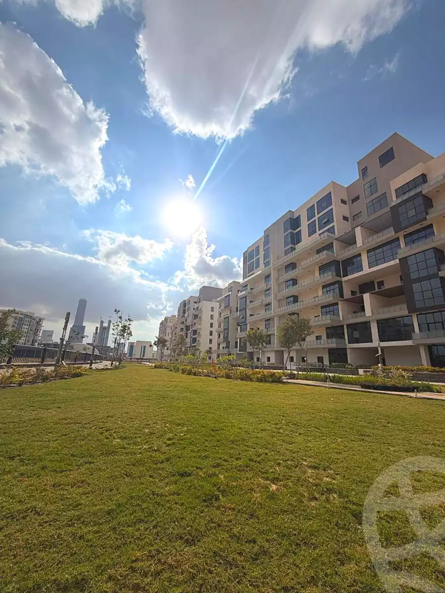 https://aqarmap.com.eg/ar/listing/6773478-for-sale-cairo-new-administrative-capital-r3-jade-park-compound-city-edge