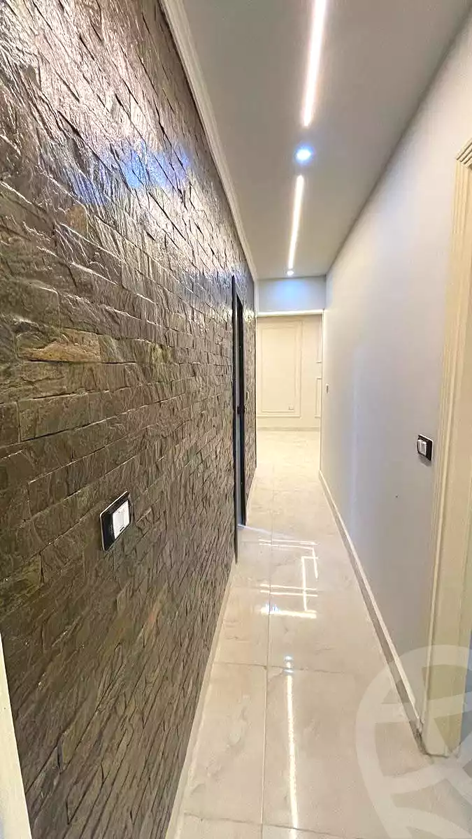 https://aqarmap.com.eg/ar/listing/6773570-for-sale-alexandria-l-jmy-lbytsh-ibrahim-othman-st