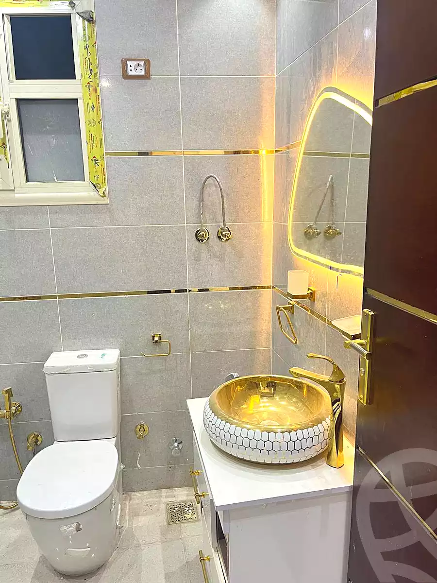 https://aqarmap.com.eg/en/listing/6773677-for-sale-cairo-helwan-hadayek-helwan-el-eshrein-st