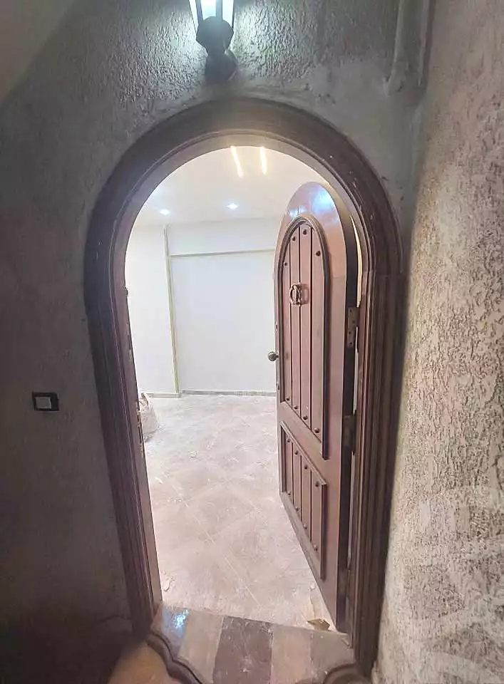 https://aqarmap.com.eg/ar/listing/6774139-for-sale-alexandria-sydy-bshr-sydy-bshr-bhry-ali-hipa-st