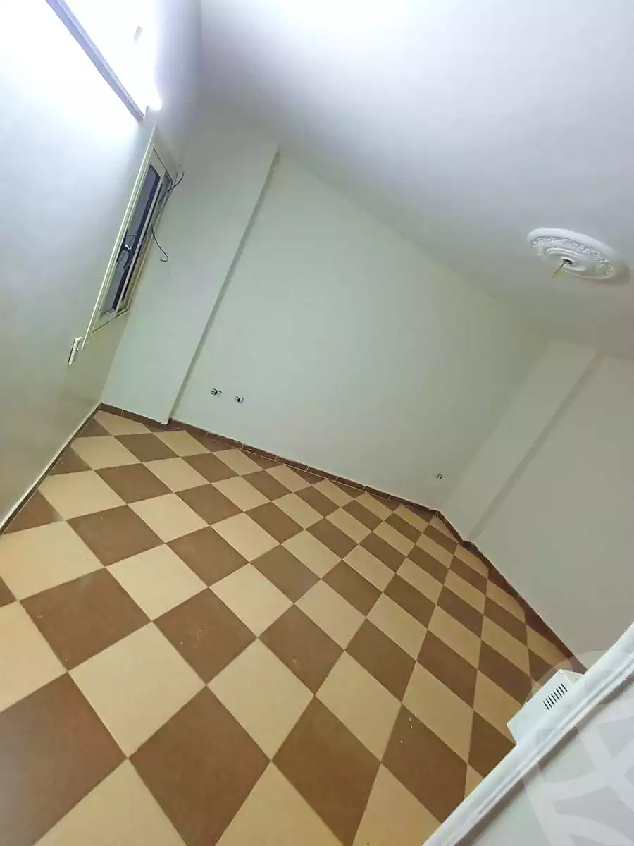 https://aqarmap.com.eg/ar/listing/6774551-for-sale-cairo-helwan-helwan-el-sharkeya-khesro-basha-st