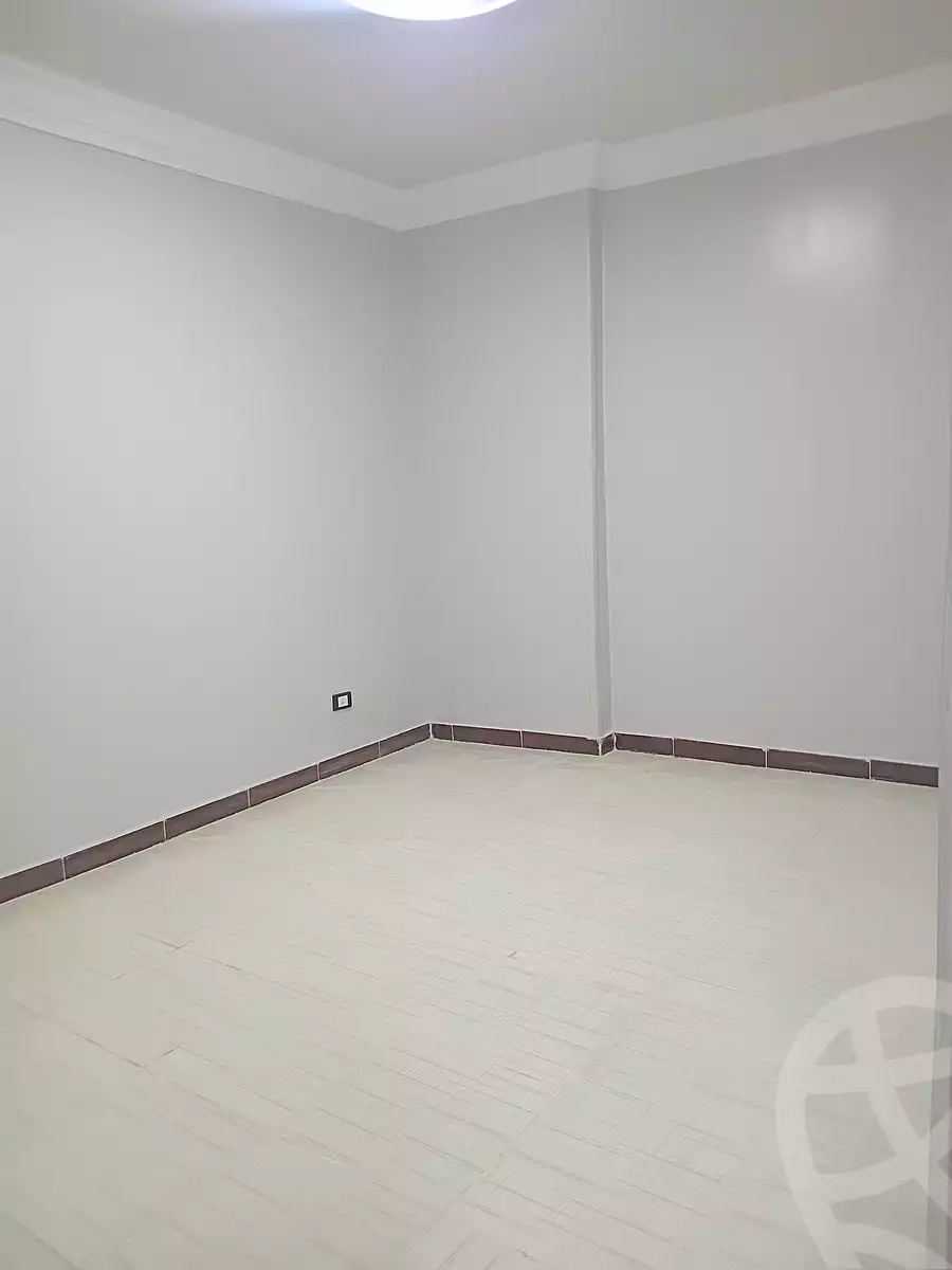 https://aqarmap.com.eg/ar/listing/6774667-for-rent-alexandria-el-asafra-l-sfr-bhry