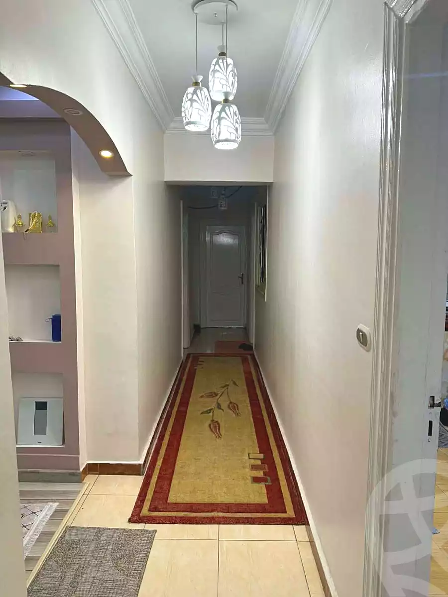 https://aqarmap.com.eg/ar/listing/6774724-for-sale-alexandria-el-asafra-l-sfr-bhry