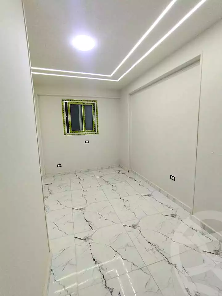 https://aqarmap.com.eg/ar/listing/6774939-for-sale-alexandria-el-asafra-shr-45