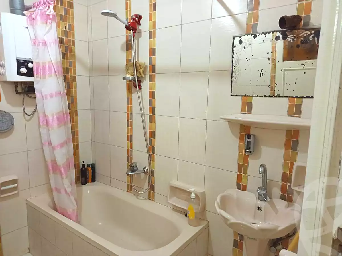 https://aqarmap.com.eg/ar/listing/6774978-for-sale-alexandria-el-asafra-l-sfr-qbly