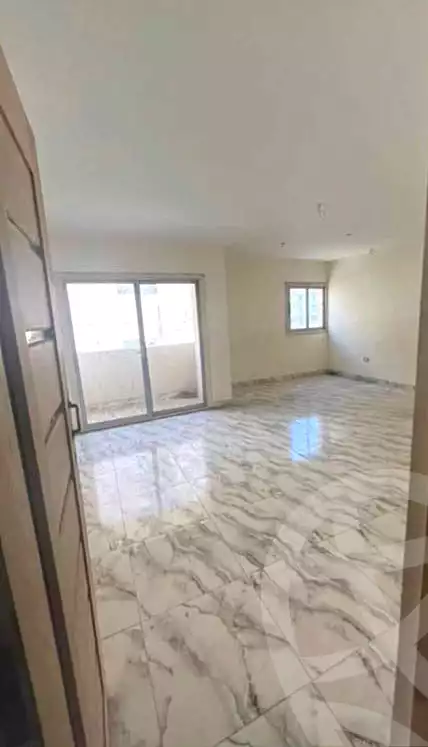 https://aqarmap.com.eg/ar/listing/6774999-for-rent-alexandria-lsywf-shamaa