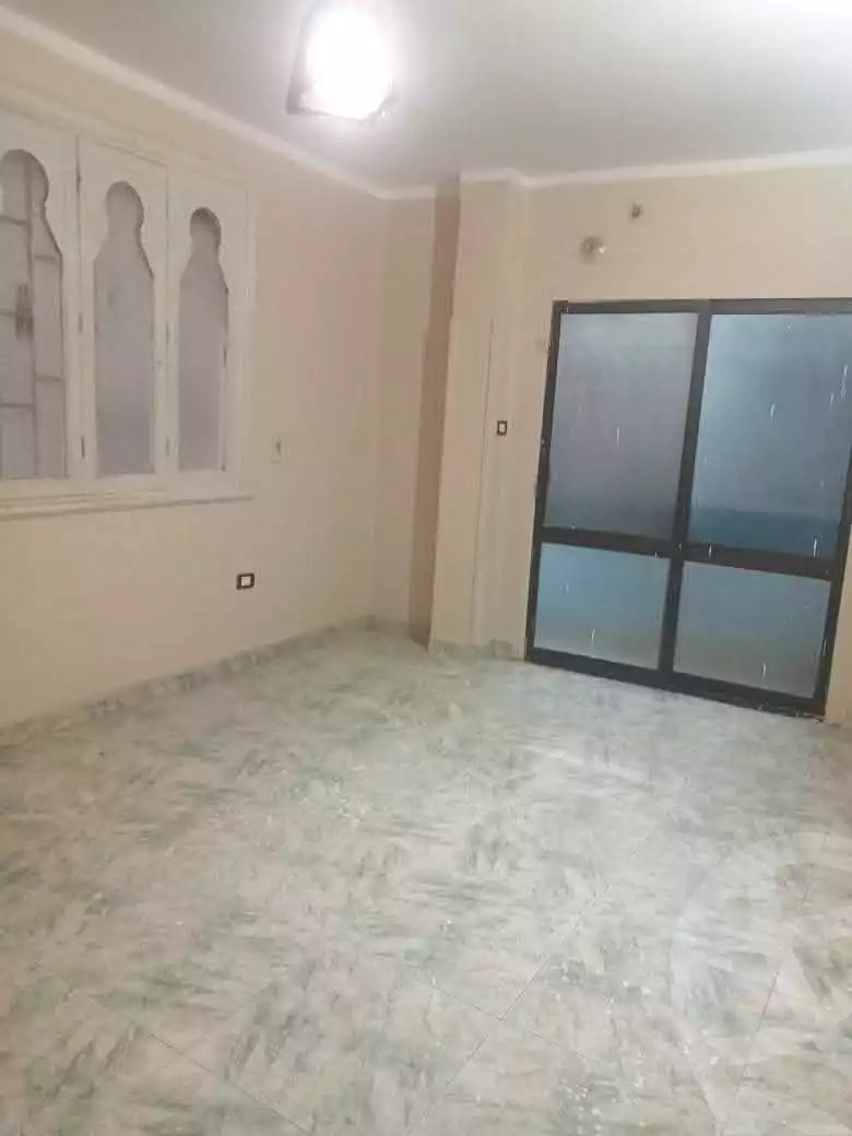 https://aqarmap.com.eg/ar/listing/6775023-for-sale-cairo-helwan-mnshy-yn-hlwn-mansour-st