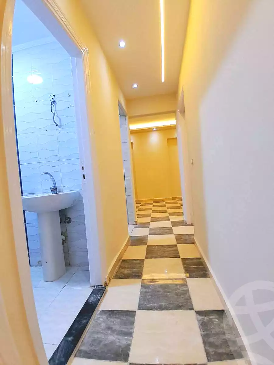 https://aqarmap.com.eg/ar/listing/6775254-for-sale-alexandria-miami-amin-khirat-al-ghandour-st