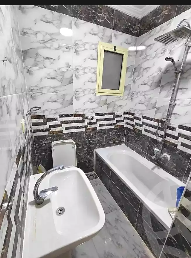 https://aqarmap.com.eg/ar/listing/6775307-for-sale-alexandria-sydy-bshr-sydy-bshr-bhry-shr-mhmwd-l-yswy