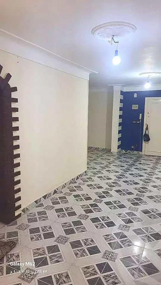https://aqarmap.com.eg/ar/listing/6775464-for-sale-alexandria-moharram-bey-erfan-st