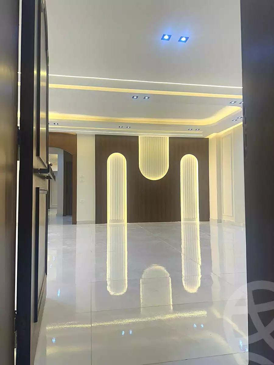 https://aqarmap.com.eg/ar/listing/6775558-for-sale-cairo-6th-of-october-el-ahyaa-neighborhood-4th-neighbourhood-2