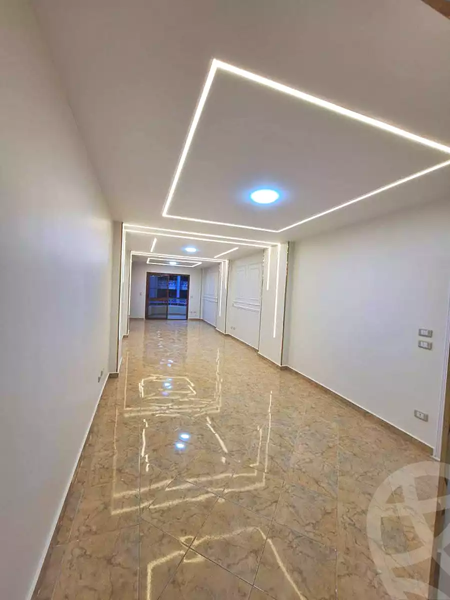 https://aqarmap.com.eg/ar/listing/6775754-for-sale-alexandria-sydy-bshr-sydy-bshr-bhry-shr-mhmwd-l-yswy