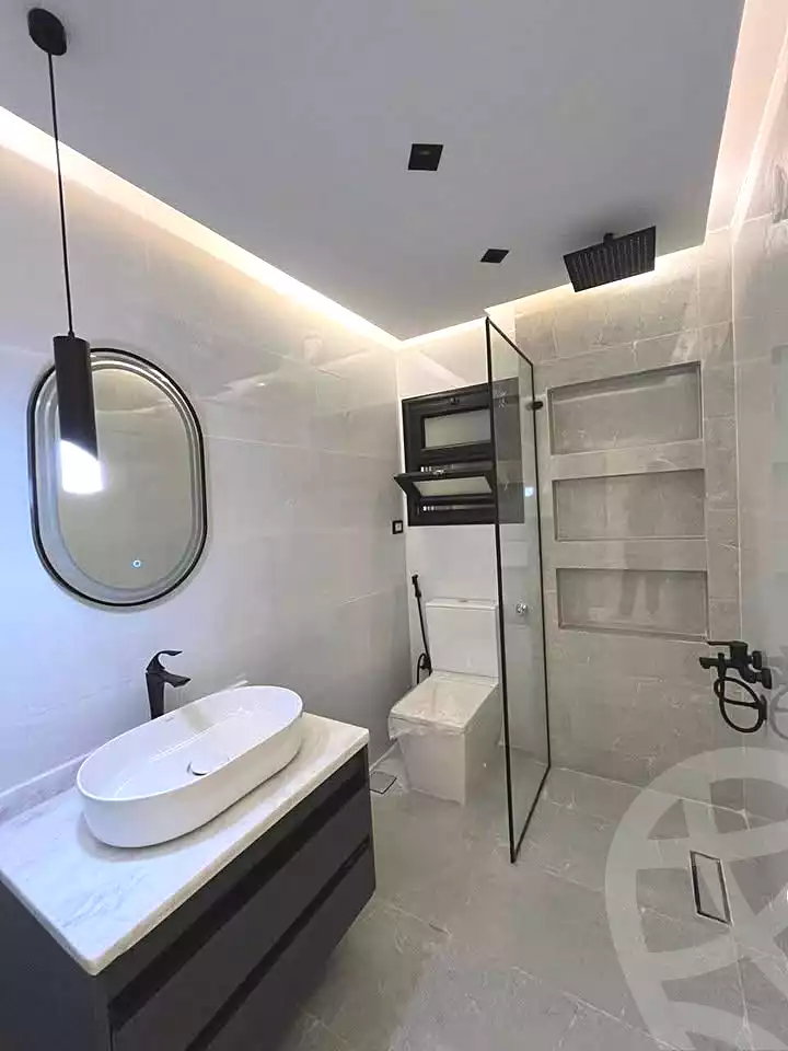 https://aqarmap.com.eg/ar/listing/6776782-for-sale-alexandria-l-jmy-lbytsh-bianchiii-el-arbaeen-st