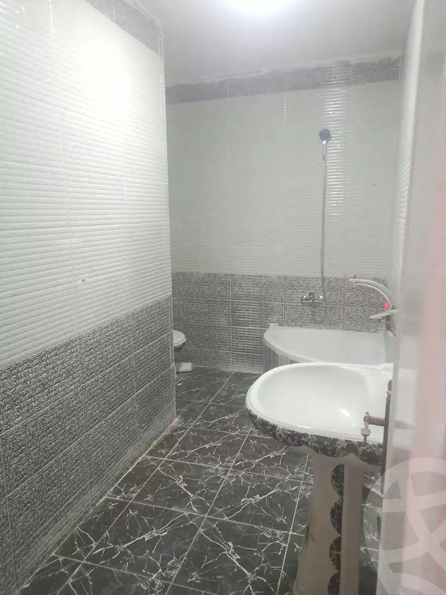 https://aqarmap.com.eg/ar/listing/6777270-for-sale-alexandria-l-jmy-el-hanouvel-el-salam-st