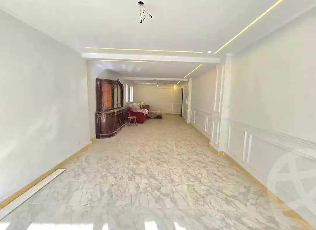 https://aqarmap.com.eg/ar/listing/6777370-for-sale-alexandria-el-asafra-l-sfr-bhry-atlas-st