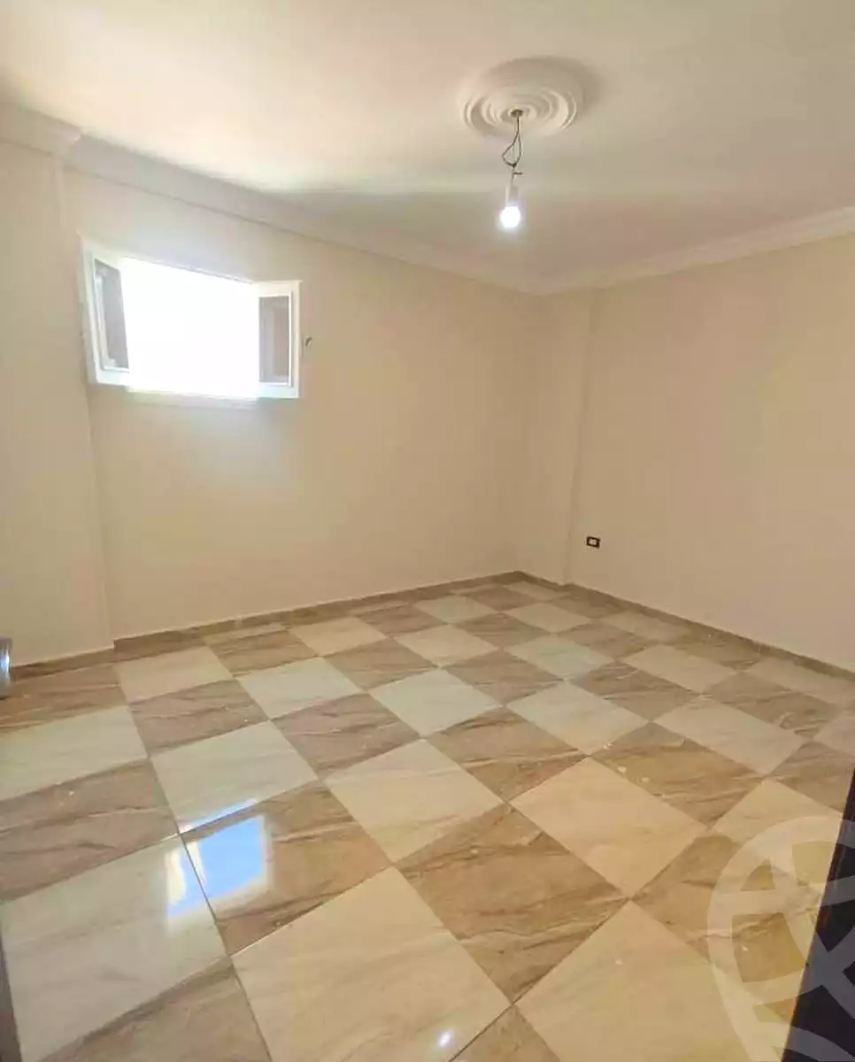 https://aqarmap.com.eg/ar/listing/6777399-for-rent-alexandria-new-miami-eskot
