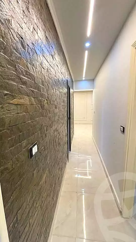 https://aqarmap.com.eg/ar/listing/6777754-for-sale-alexandria-l-jmy-lbytsh-ibrahim-othman-st