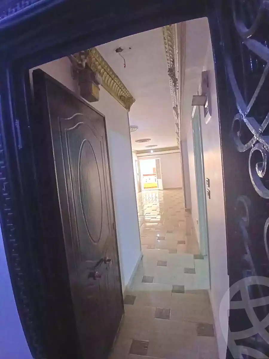 https://aqarmap.com.eg/ar/listing/6778170-for-sale-alexandria-el-mandara-alex-el-mandara-bahri-sidi-kamal-st