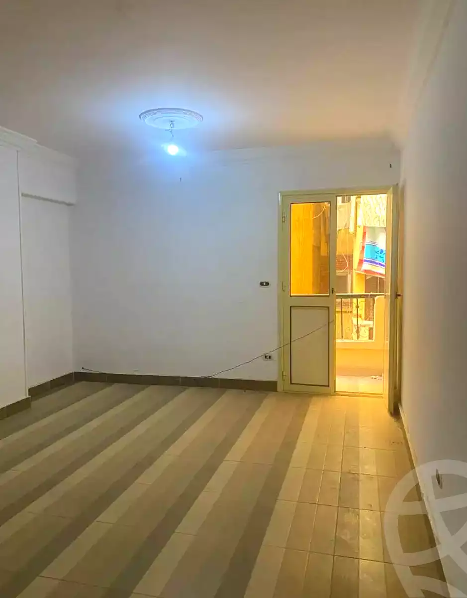 https://aqarmap.com.eg/ar/listing/6778574-for-sale-alexandria-ganaklis