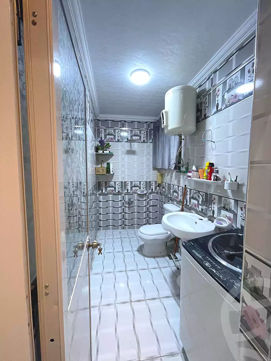 https://aqarmap.com.eg/en/listing/6779671-for-sale-alexandria-l-jmy-el-hanouvel-radwan-st