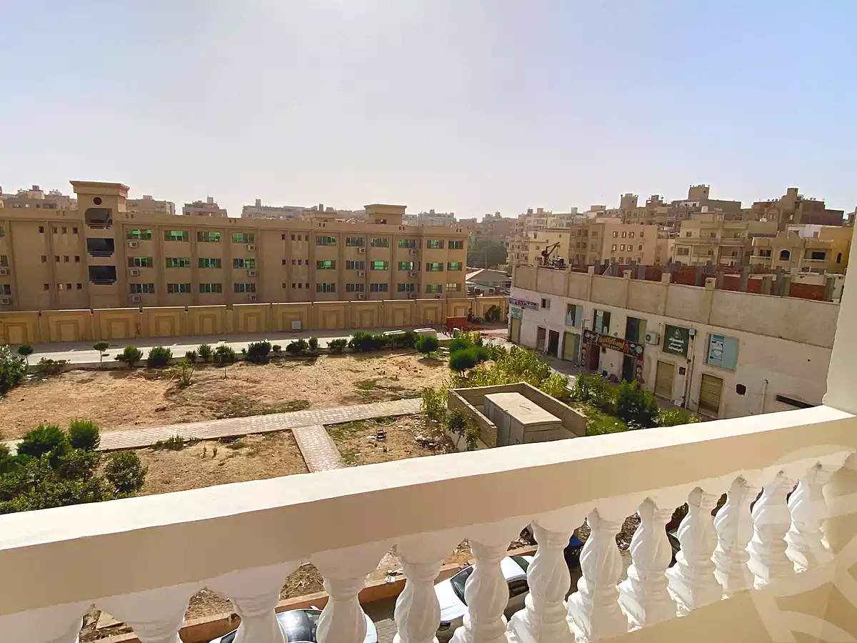 https://aqarmap.com.eg/ar/listing/6779822-for-sale-cairo-6th-of-october-hadaeq-october-kmbwnd-fy-hdyq-ktwbr-el-fardoos-city