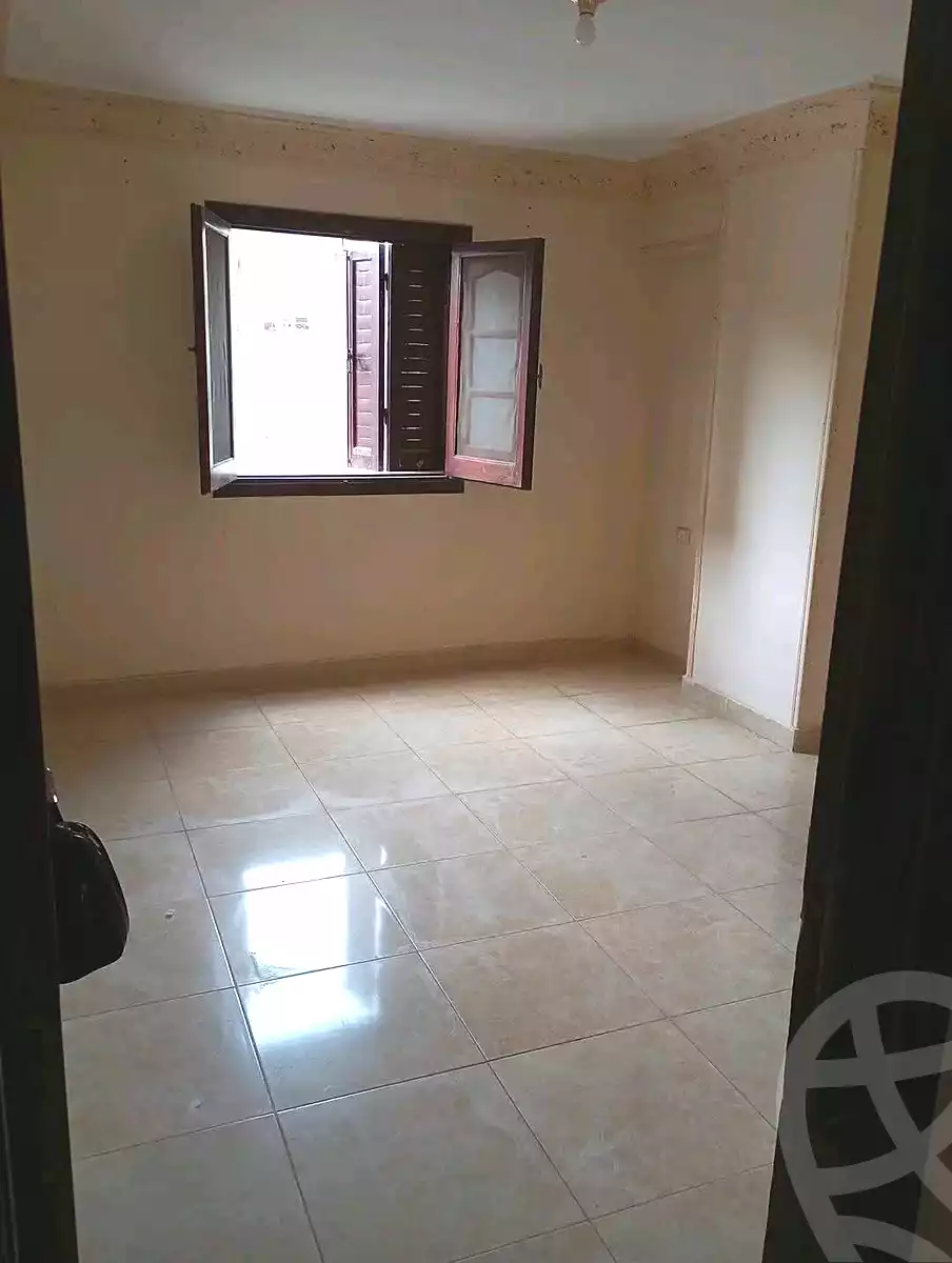 https://aqarmap.com.eg/ar/listing/6779518-for-rent-alexandria-l-jmy-bw-ywsf