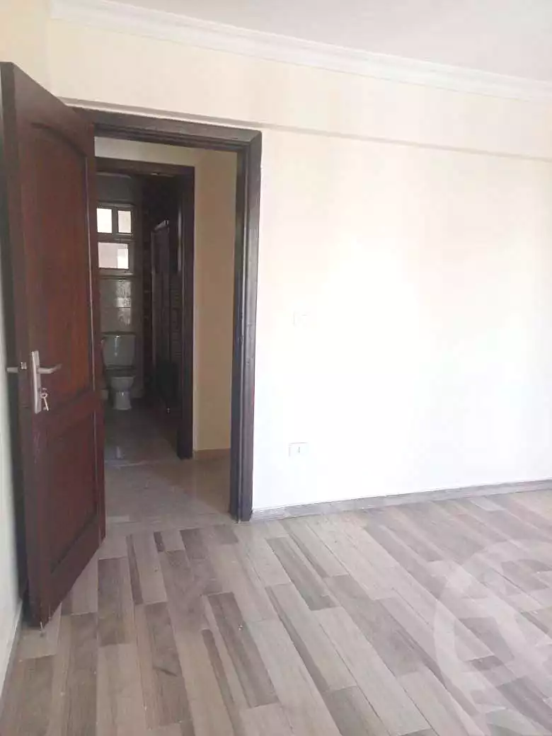شقة بـ٣ غرف نوم في جنة اكتوبر، صورة ٧ من ١٢