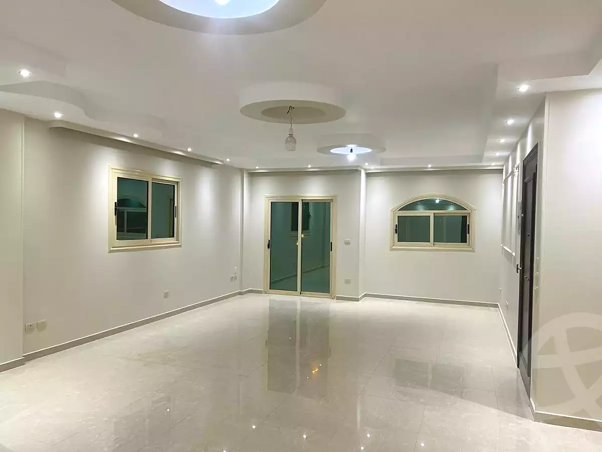 https://aqarmap.com.eg/ar/listing/6780566-for-rent-cairo-6th-of-october-el-hay-el-motamyz-el-motamayez-neighborhood-abd-el-moneim-riad-st