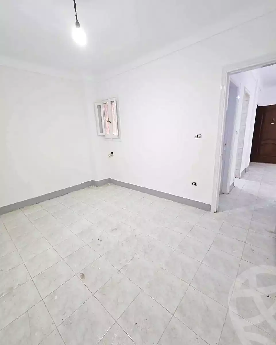 https://aqarmap.com.eg/ar/listing/6781588-for-sale-alexandria-sydy-bshr-sydy-bshr-bhry-amr-el-nogomy-st