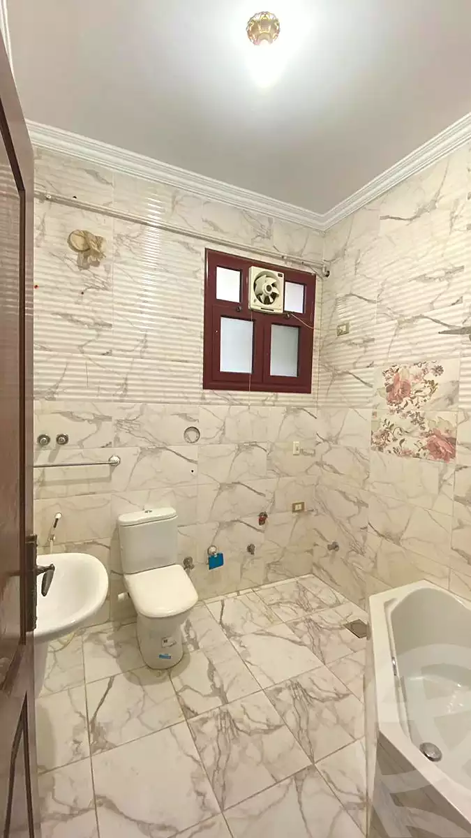 https://aqarmap.com.eg/en/listing/6782359-for-rent-cairo-new-cairo-el-banafsg-el-banafsag-villas