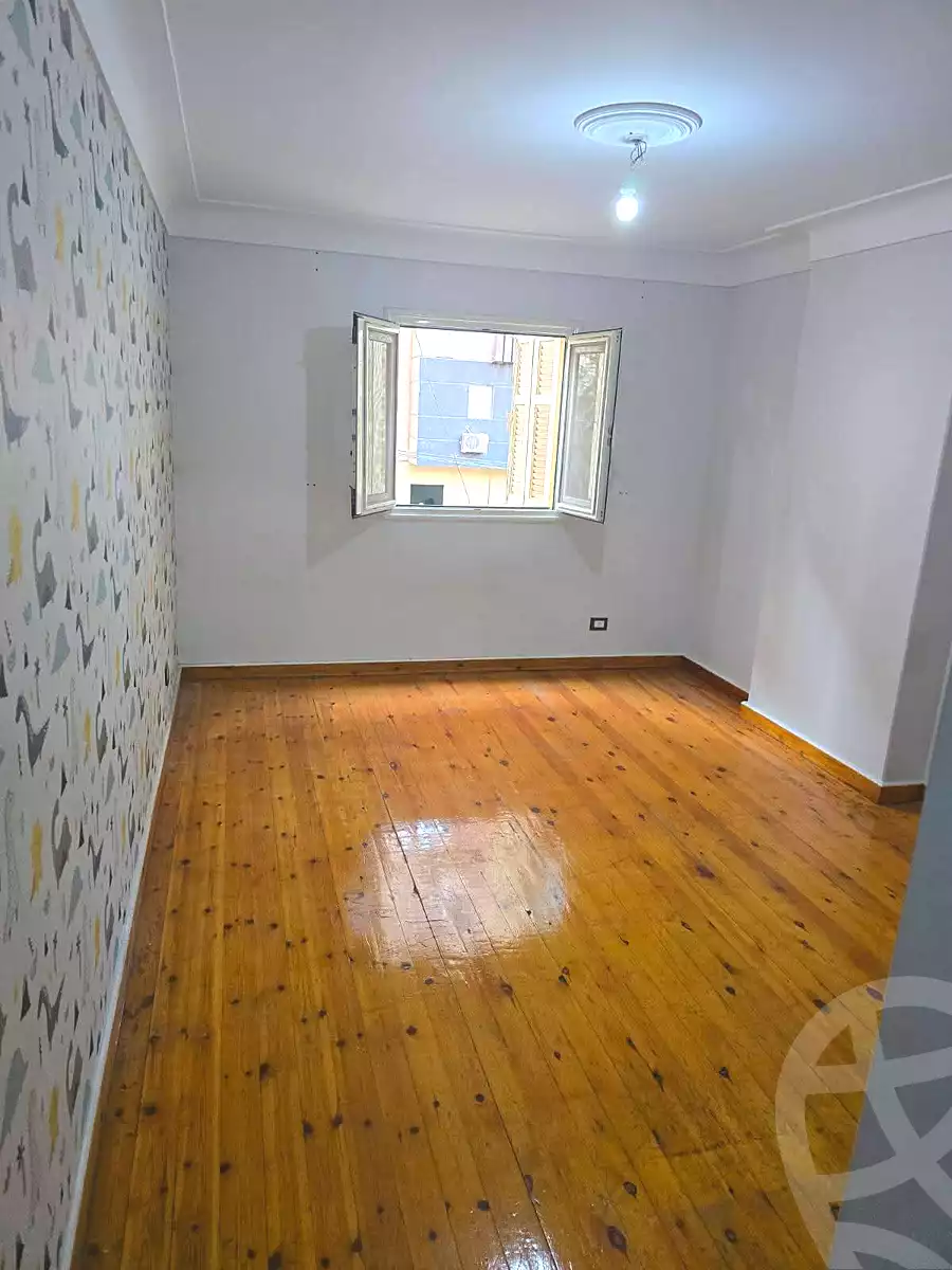 https://aqarmap.com.eg/en/listing/6782425-for-sale-alexandria-ganaklis