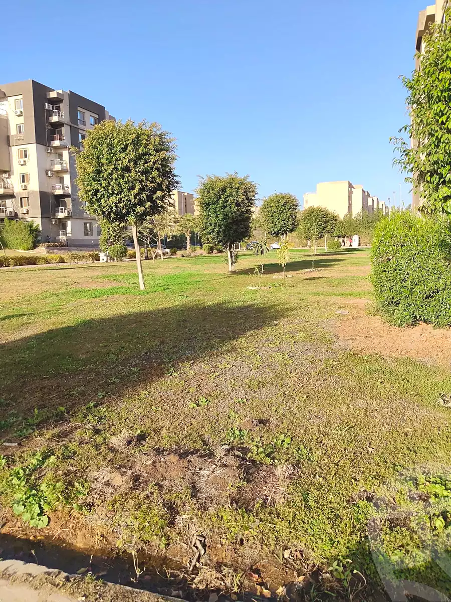 https://aqarmap.com.eg/en/listing/6782857-for-sale-cairo-el-sheikh-zayed-city-compounds-dr-msr