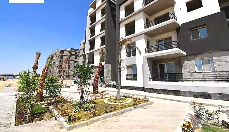 https://aqarmap.com.eg/en/listing/6782869-for-sale-cairo-el-sheikh-zayed-city-compounds-jn-zyd