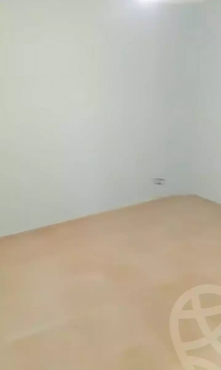 https://aqarmap.com.eg/ar/listing/6783023-for-sale-cairo-el-haram-shareaa-khatem-el-morsalen