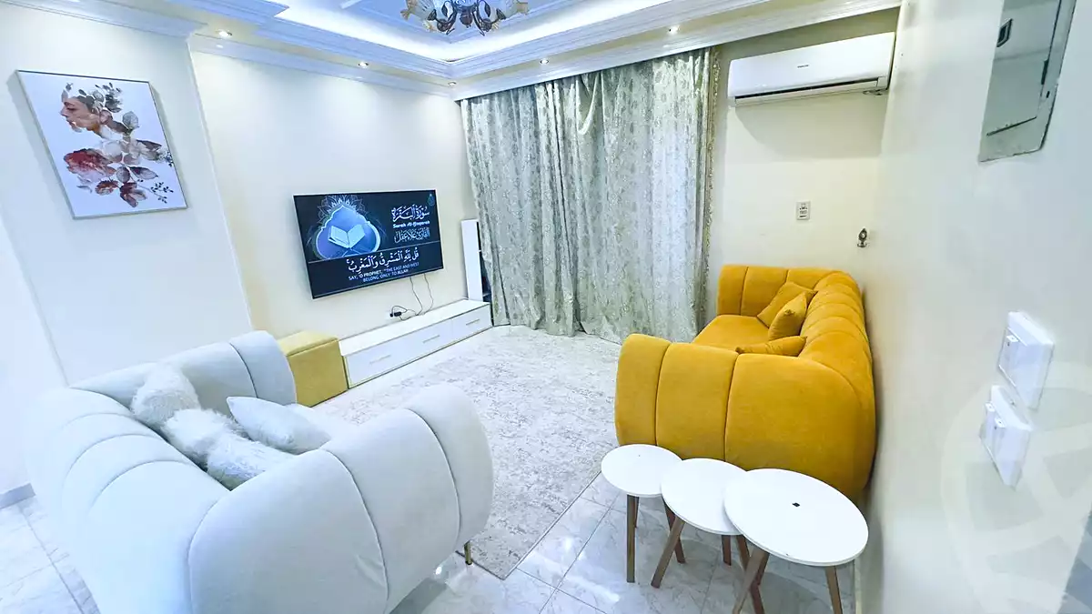 https://aqarmap.com.eg/ar/listing/6783437-for-rent-cairo-6th-of-october-el-ahyaa-neighborhood-1st