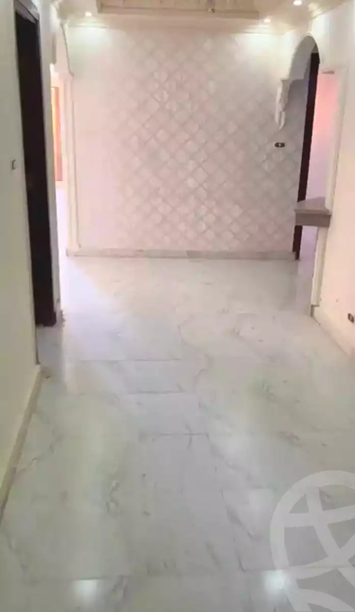 https://aqarmap.com.eg/ar/listing/6783476-for-sale-alexandria-sydy-bshr-sydy-bshr-qbly-street-30