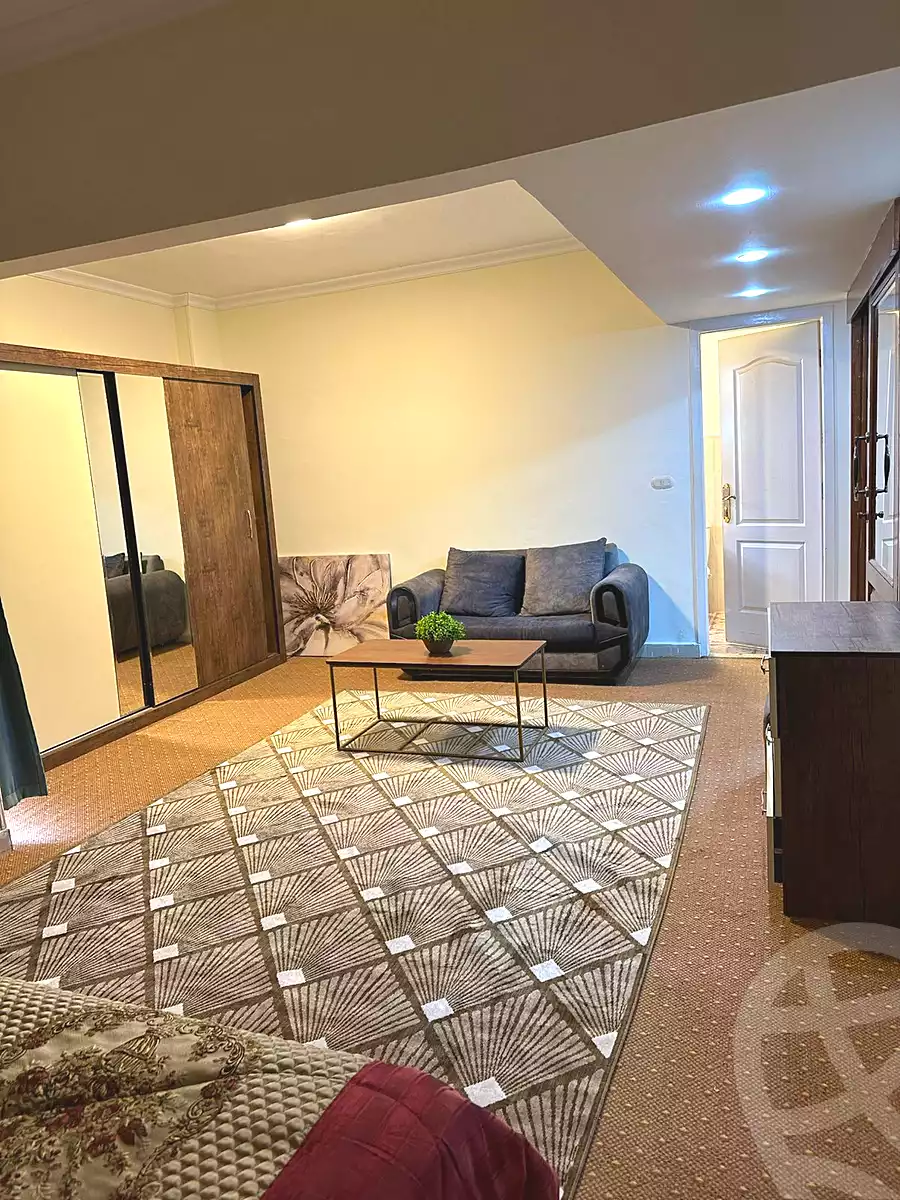 https://aqarmap.com.eg/ar/listing/6783503-for-rent-cairo-el-sheikh-zayed-city-mntq-fr-y-bmdyn-lshykh-zyd