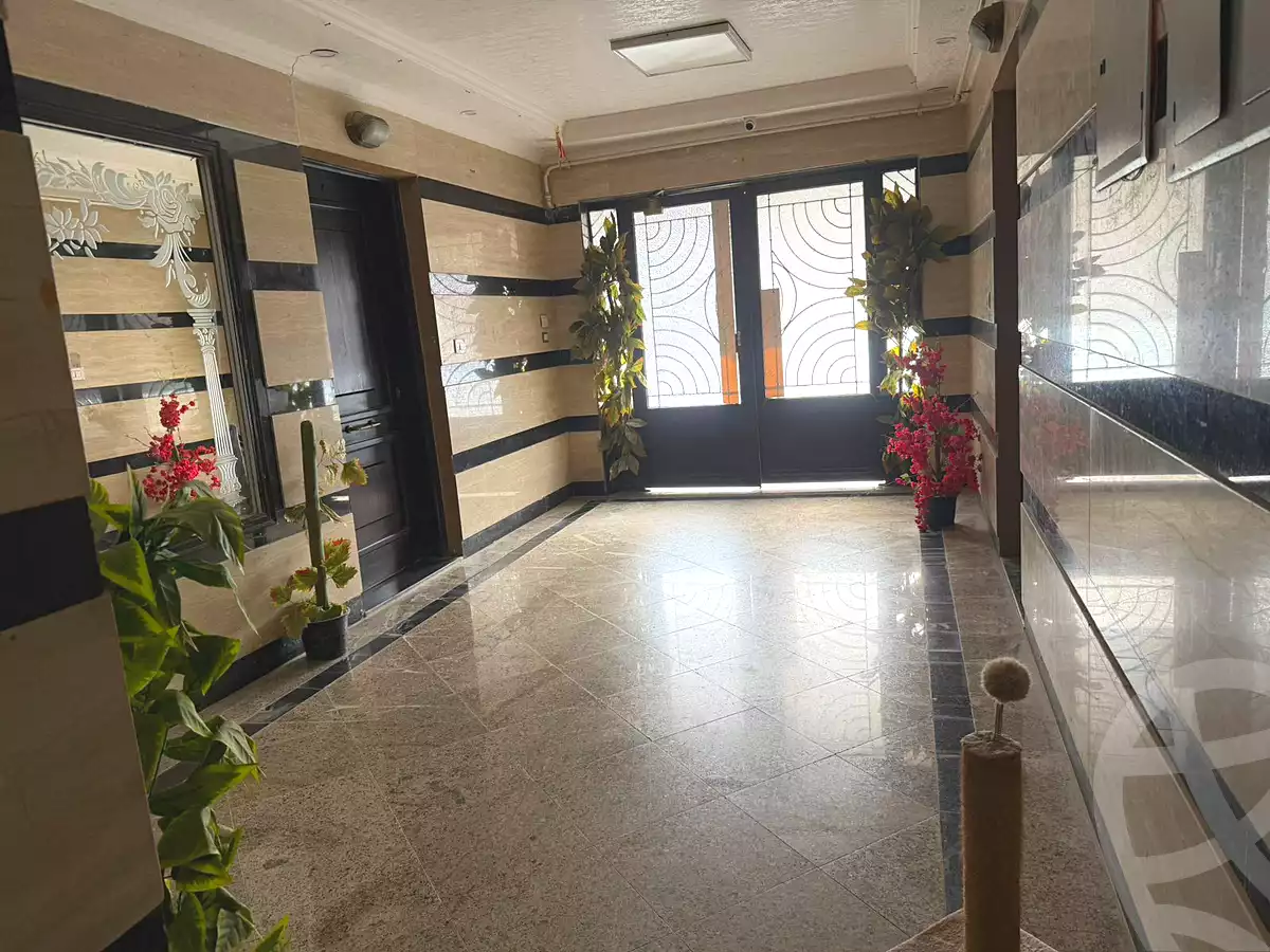 https://aqarmap.com.eg/ar/listing/6783621-for-sale-cairo-el-sheikh-zayed-city-compounds-jn-1