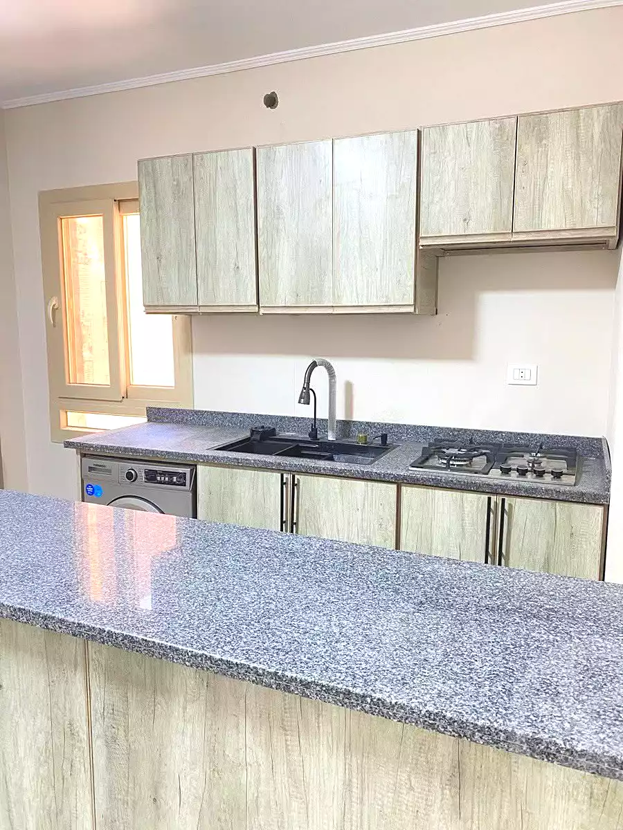 https://aqarmap.com.eg/ar/listing/6783706-for-rent-cairo-6th-of-october-el-ahyaa-neighborhood-2nd