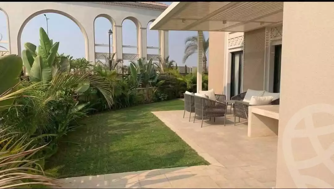 https://aqarmap.com.eg/en/listing/6784014-for-sale-cairo-el-sheikh-zayed-city-compounds-kmbwnd-fyldj-wyst-dr-llttwyr