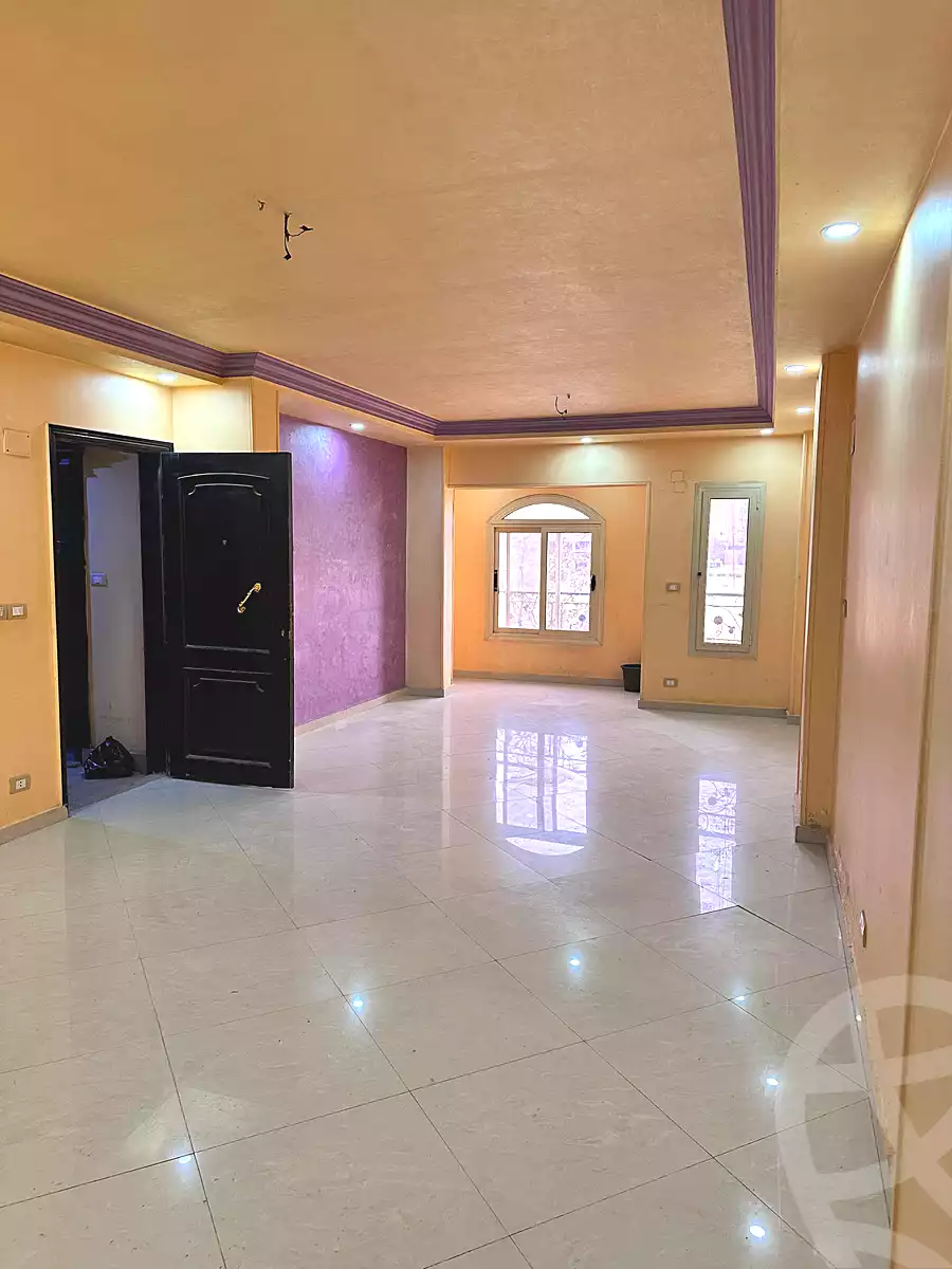 https://aqarmap.com.eg/ar/listing/6784352-for-rent-cairo-6th-of-october-el-ahyaa-neighborhood-3rd-al-hay-al-thalith-st