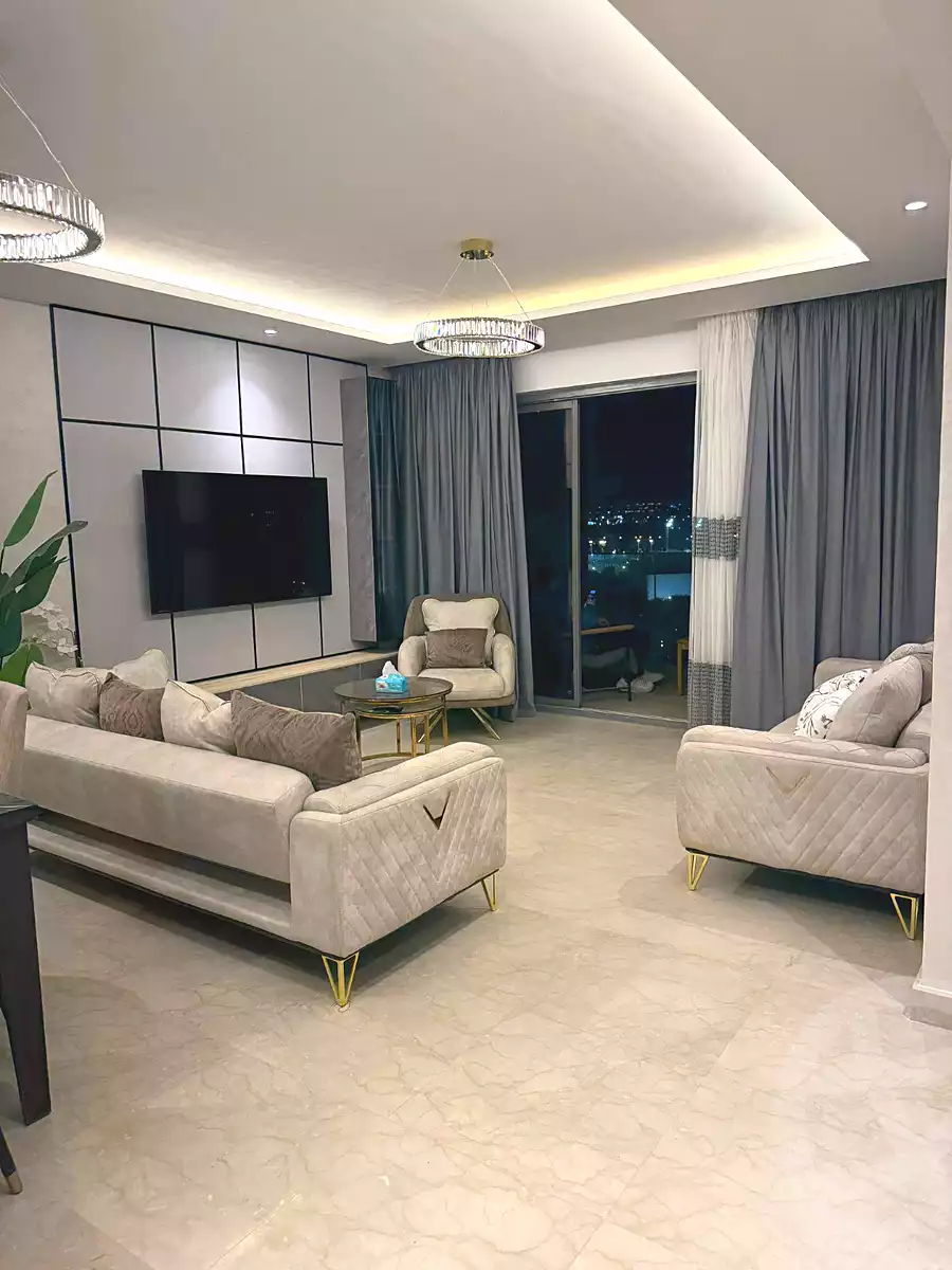 https://aqarmap.com.eg/ar/listing/6784742-for-sale-cairo-el-sheikh-zayed-city-compounds-zyd-wr-llttwyr-z-tower