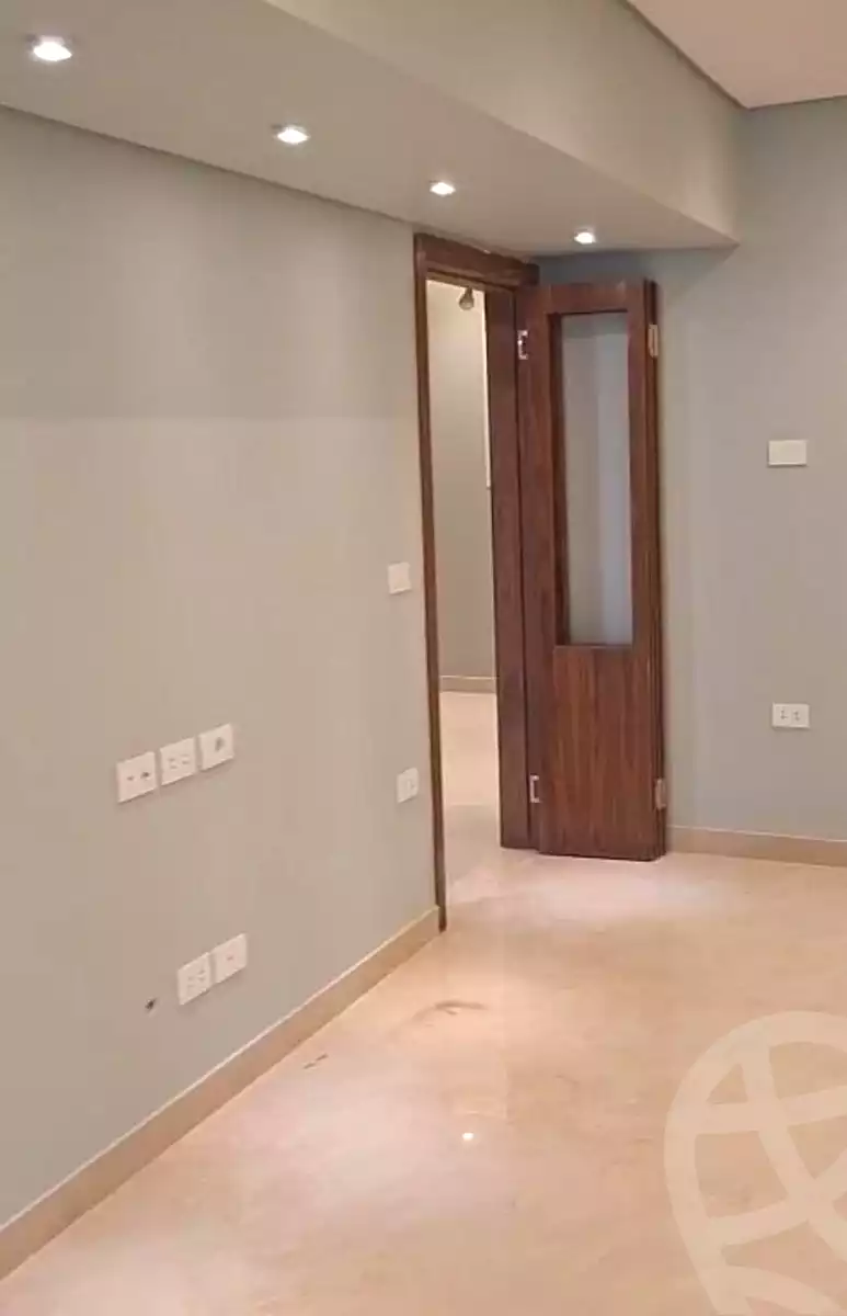 https://aqarmap.com.eg/ar/listing/6784855-for-rent-cairo-new-cairo-compounds-mwntn-fyw-y-syty-club-park-mountain-view-icity