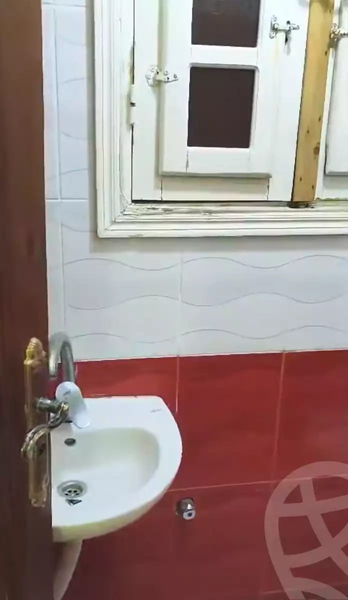 https://aqarmap.com.eg/ar/listing/6786275-for-sale-alexandria-l-jmy-lbytsh-abou-dib-st