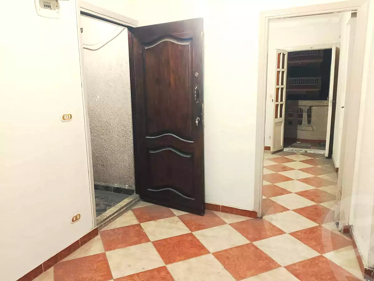 https://aqarmap.com.eg/ar/listing/6786546-for-rent-alexandria-el-asafra-l-sfr-qbly-street-30