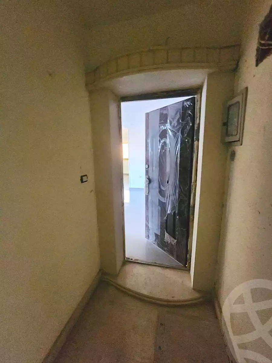 https://aqarmap.com.eg/ar/listing/6786780-for-sale-cairo-new-cairo-el-narges-el-narges-omarat-abdallah-el-nadim-st