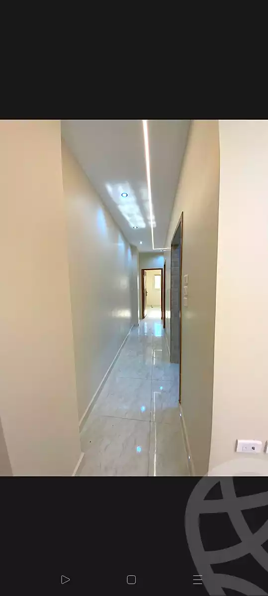 https://aqarmap.com.eg/ar/listing/6787473-for-sale-cairo-6th-of-october-el-ahyaa-neighborhood-2nd-divided-from-al-kafrawei-st