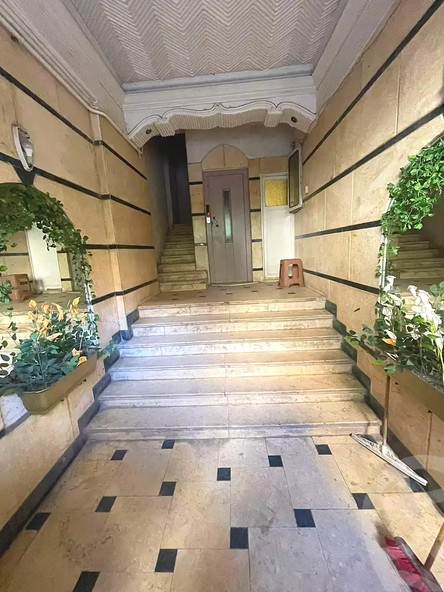https://aqarmap.com.eg/ar/listing/6787690-for-sale-alexandria-miami-abd-allah-shehata-st