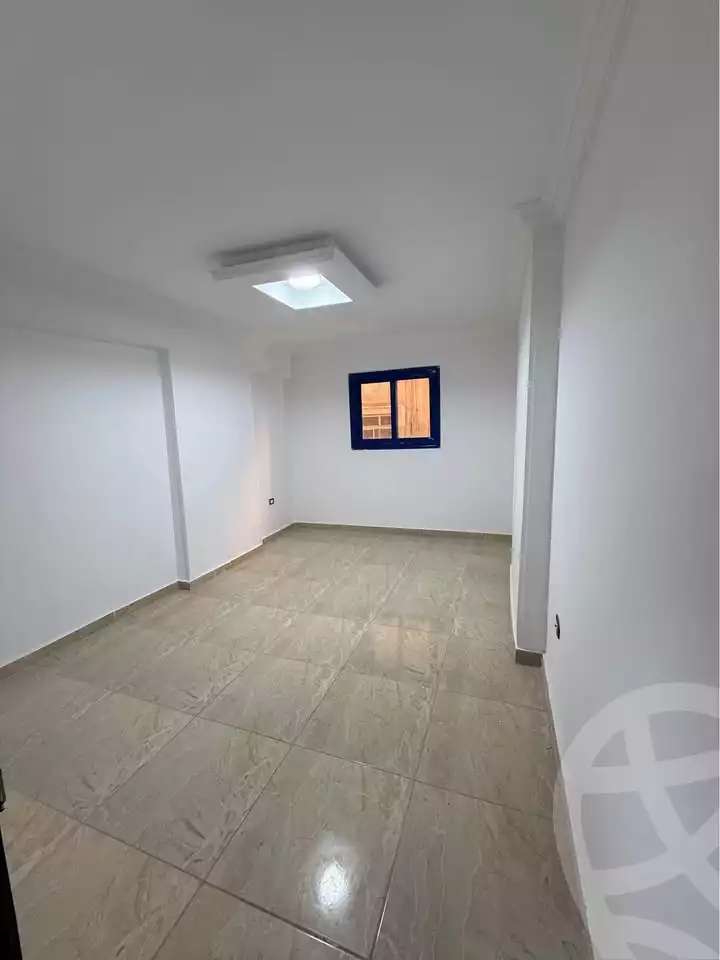 https://aqarmap.com.eg/ar/listing/6788341-for-sale-alexandria-el-asafra-shr-45